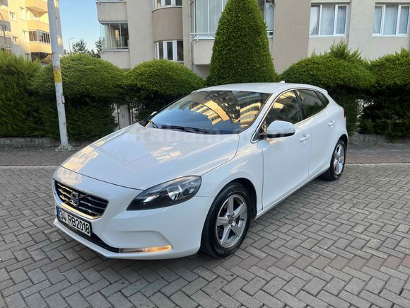 Sahibinden Volvo V40 1.6 D Advance 2013 Model 