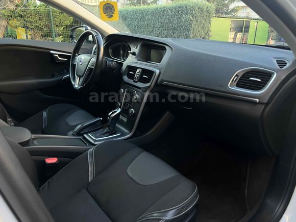 Sahibinden Volvo V40 1.6 D Advance 2013 Model 