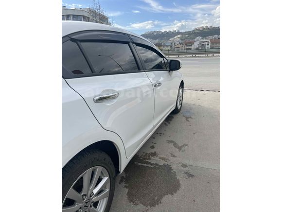 Sahibinden Honda Civic 1.6i VTEC Eco Elegance 2013 Model 