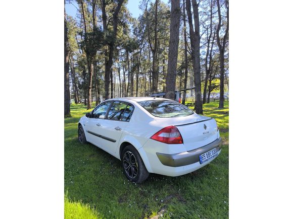 HATASIZ MEGANE 2