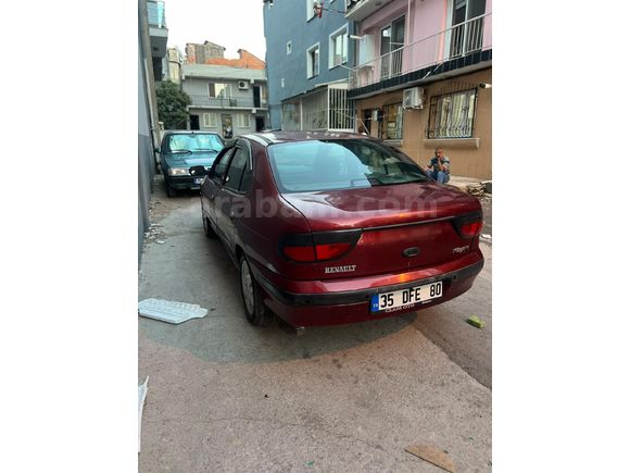 Sahibinden Renault Megane 1.6 1998 Model