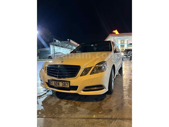 Sahibinden Mercedes - Benz E 200 CGI BlueEFFICIENCY Elegance 2012 Model 