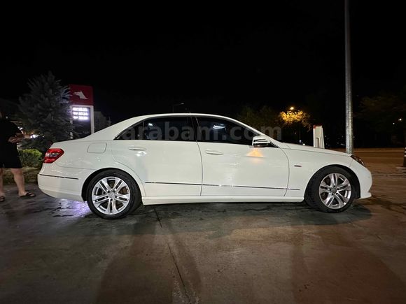Sahibinden Mercedes - Benz E 200 CGI BlueEFFICIENCY Elegance 2012 Model 