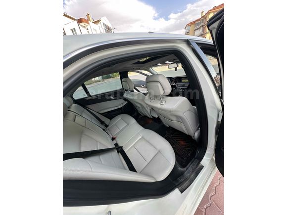 Sahibinden Mercedes - Benz E 200 CGI BlueEFFICIENCY Elegance 2012 Model 