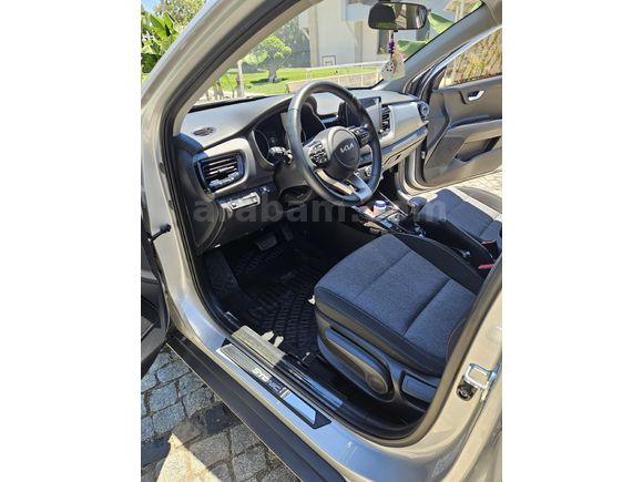 Sahibinden Kia Stonic 1.4 MPI Cool 2022 Model