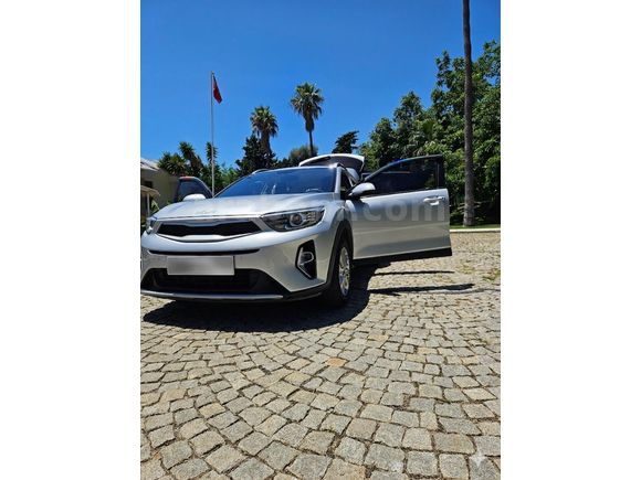 Sahibinden Kia Stonic 1.4 MPI Cool 2022 Model