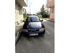 Otomatik Mitsubishi Carisma 1.6 Avance 2000 Model