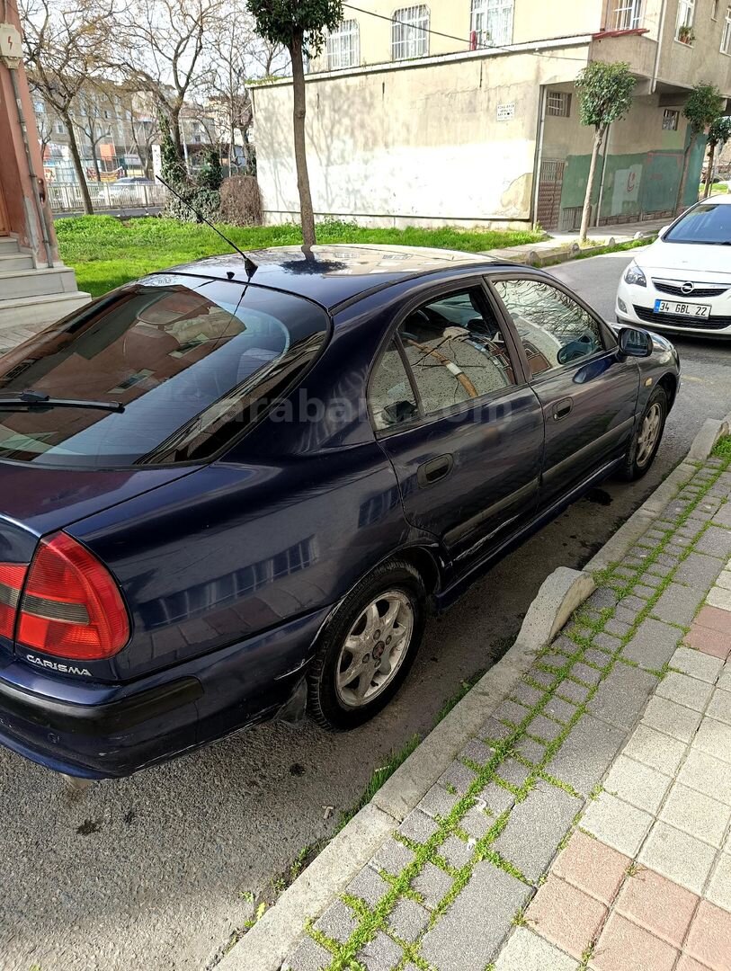 Sahibinden Mitsubishi Carisma 1.6 Avance 2000 Model İstanbul 369.000 km Lacivert 5