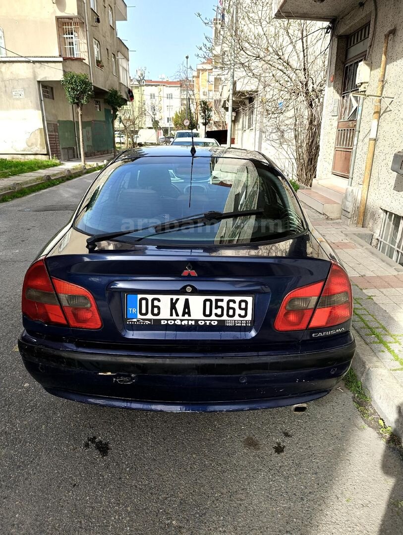 Sahibinden Mitsubishi Carisma 1.6 Avance 2000 Model İstanbul 369.000 km Lacivert 3