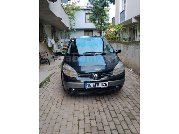 Sahibinden Renault Scenic 1.5 dCi Dynamique 2006 Model