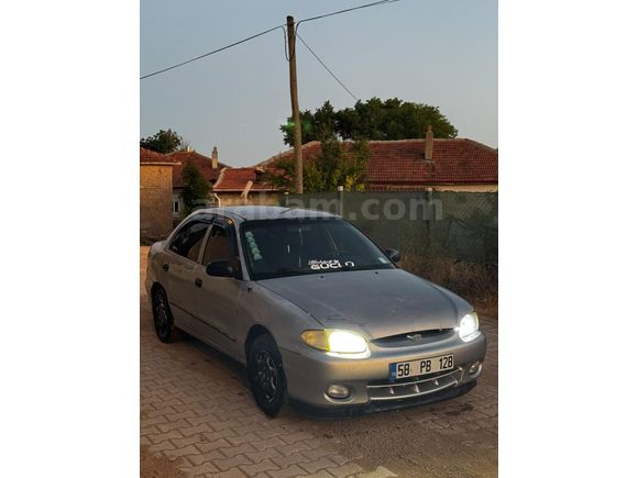 Sahibinden Hyundai Accent 1.5 GLS 1999 Model