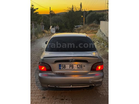 Sahibinden Hyundai Accent 1.5 GLS 1999 Model