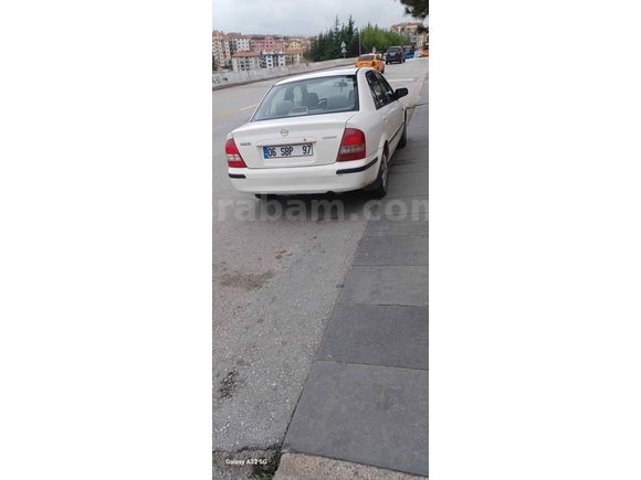 Sahibinden Mazda 323 1.5 1999 Model 