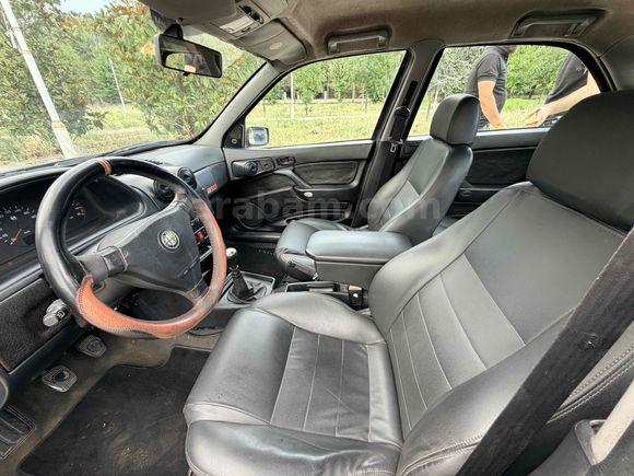 ÇOK TEMİZ YENİ MUAYENELİ ALFA ROMEO  146 
