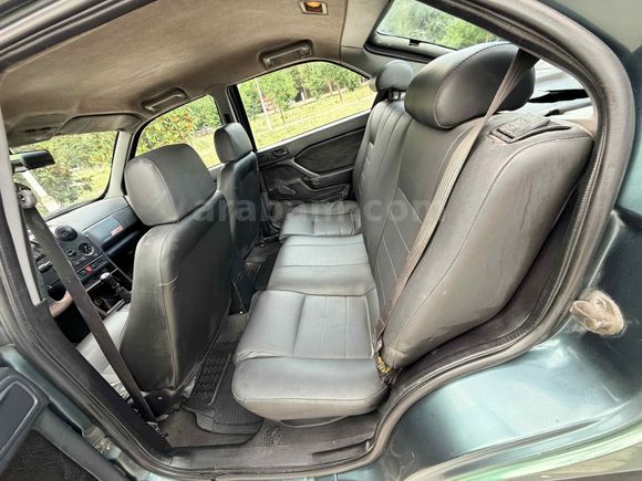 ÇOK TEMİZ YENİ MUAYENELİ ALFA ROMEO  146 