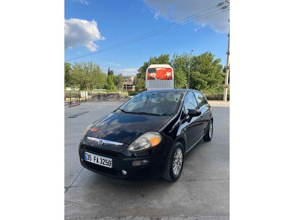 Sahibinden Fiat Punto EVO 1.4 Fire Dynamic 2011 Model 