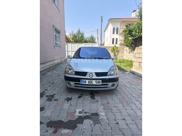 Sahibinden Renault Clio 1.4 Privilege 2002 Model
