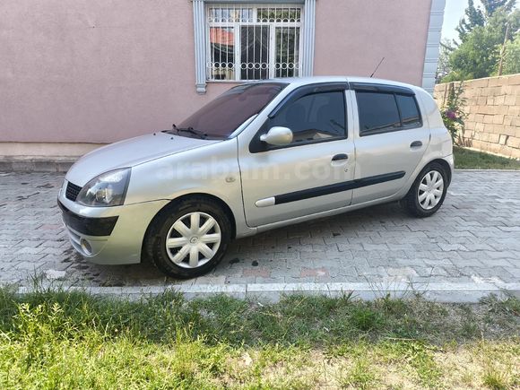 Sahibinden Renault Clio 1.4 Privilege 2002 Model