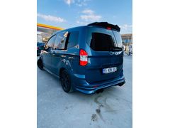 Sahibinden Ford Tourneo Courier 1.5 TDCi Titanium 2023 Model