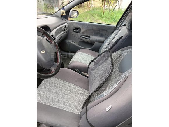 Sahibinden Renault Megane 2.0 RXT 2000 Model