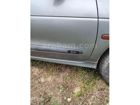 Sahibinden Renault Megane 2.0 RXT 2000 Model