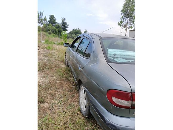 Sahibinden Renault Megane 2.0 RXT 2000 Model