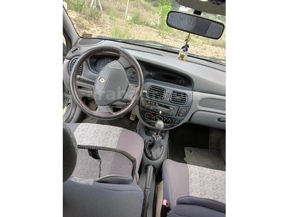 Sahibinden Renault Megane 2.0 RXT 2000 Model