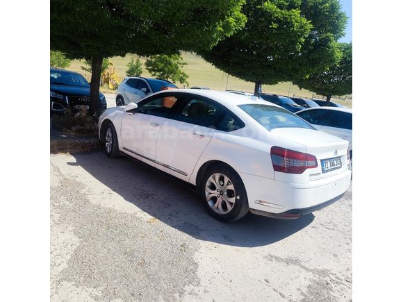 Sahibinden Citroen C5 1.6 e HDi Dynamique 2011 Model  210.000 km Beyaz