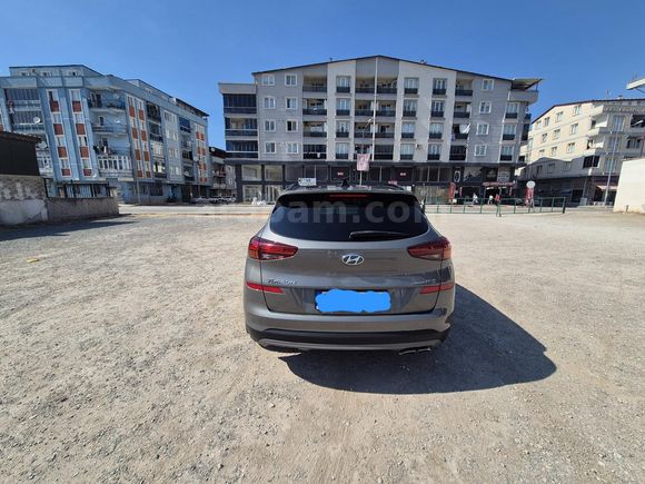 Sahibinden Hyundai Tucson 1.6 CRDi Elite Plus 2018 Model