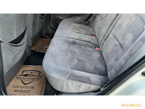 2001 RENAULT CLİO 1.4 16V RXT ÇİFT AİRBAG ABS KLİMA BUZZ EMSALSZ