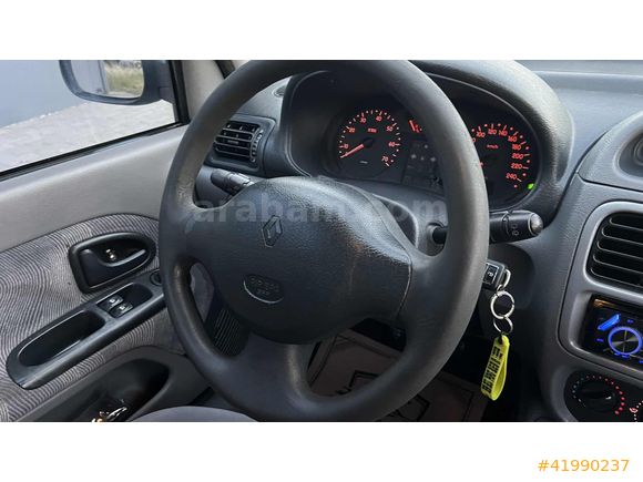 2001 RENAULT CLİO 1.4 16V RXT ÇİFT AİRBAG ABS KLİMA BUZZ EMSALSZ