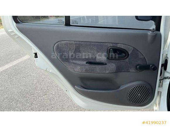 2001 RENAULT CLİO 1.4 16V RXT ÇİFT AİRBAG ABS KLİMA BUZZ EMSALSZ