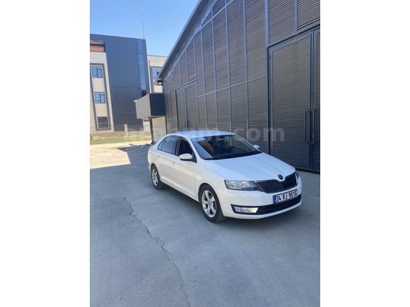 Sahibinden Skoda Rapid 1.4 TDI GreenTec Style 2016 Model 