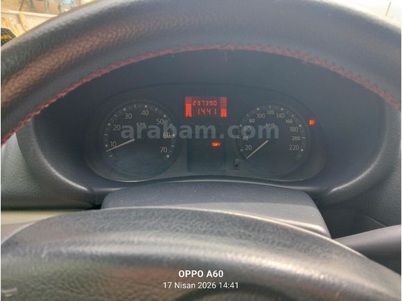 Sahibinden Renault Clio 1.2 Authentique 2006 Model