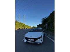 Sahibinden Hyundai Elantra 1.6 MPI Style Comfort 2021 Model 