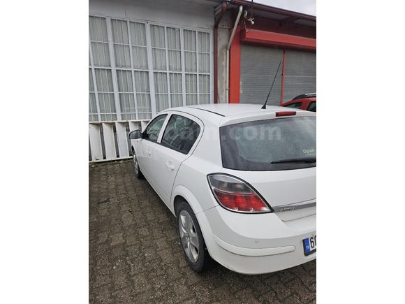 Sahibinden Opel Astra 1.6 Essentia Konfor 2012 Model