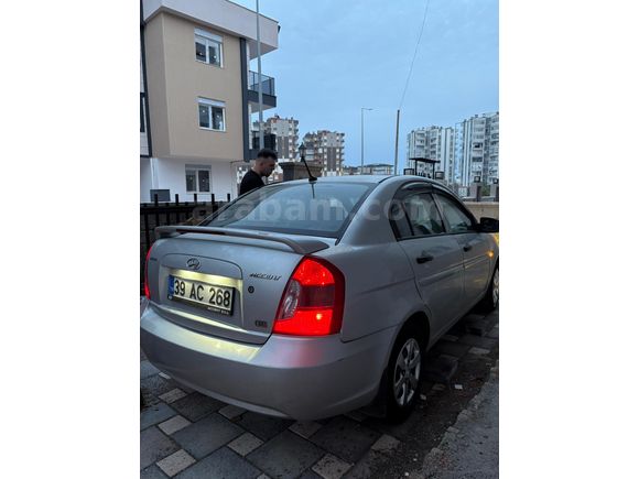 Sahibinden Hyundai Accent Era 1.5 CRDi Team 2009 Model