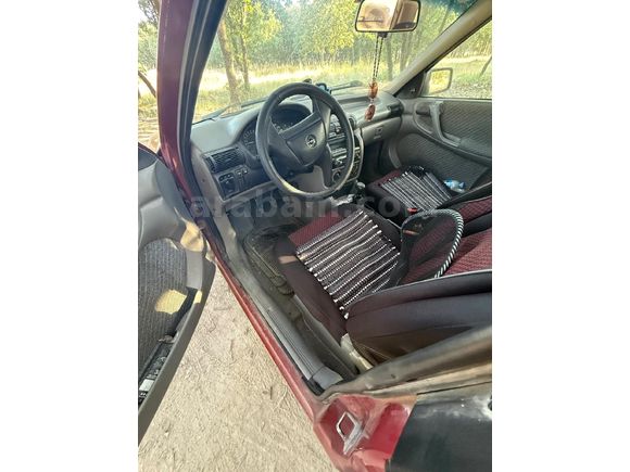 Sahibinden 2004 trafik çıkışlı Opel Astra 1.6 GL 1993 Model