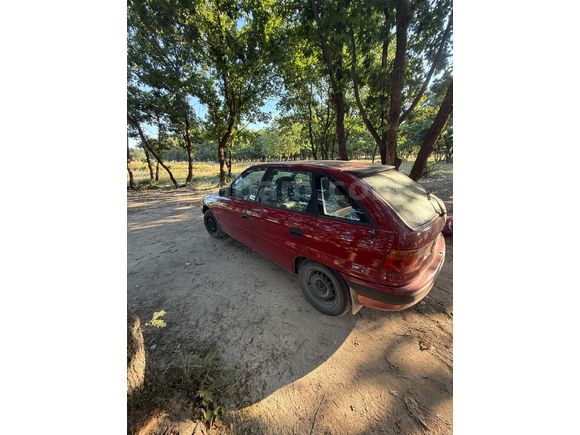 Sahibinden 2004 trafik çıkışlı Opel Astra 1.6 GL 1993 Model