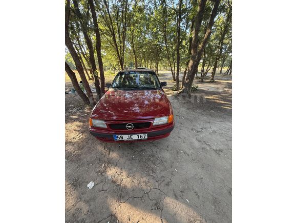 Sahibinden 2004 trafik çıkışlı Opel Astra 1.6 GL 1993 Model