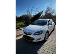 Sahibinden Opel Astra 1.4 T Sport 2012 Model  208 km Beyaz