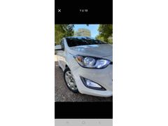 Sahibinden Hyundai i20 1.2 MPI Elite 2014 Model  240.000 km Beyaz