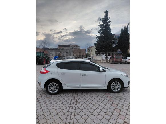 HATASIZ BOYASIZ OTOMATİK 1.5 DCI İCON