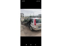 sunroflu Ford Fusion 1.6 2005 Model  72.000 km Gri