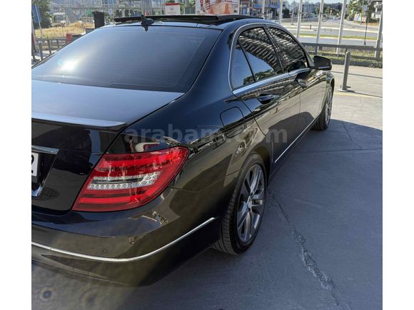 TEMİZ BAKIMLI EKSİKSİZ MERCEDES 