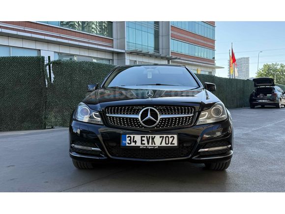 TEMİZ BAKIMLI EKSİKSİZ MERCEDES 