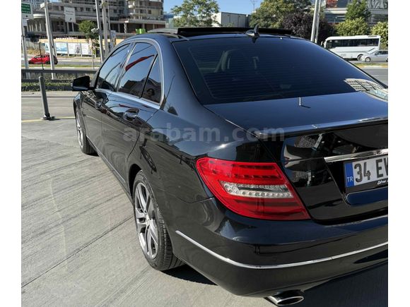 TEMİZ BAKIMLI EKSİKSİZ MERCEDES 