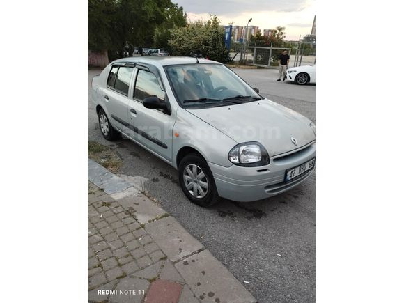 Sahibinden Renault Clio 1.4 RNA 2000 Model