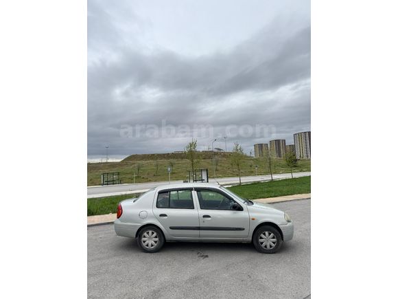 Sahibinden Renault Clio 1.4 RNA 2000 Model