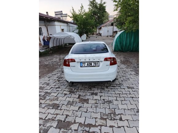 Sahibinden Volvo S60 1.6 D Advance 2014 Model